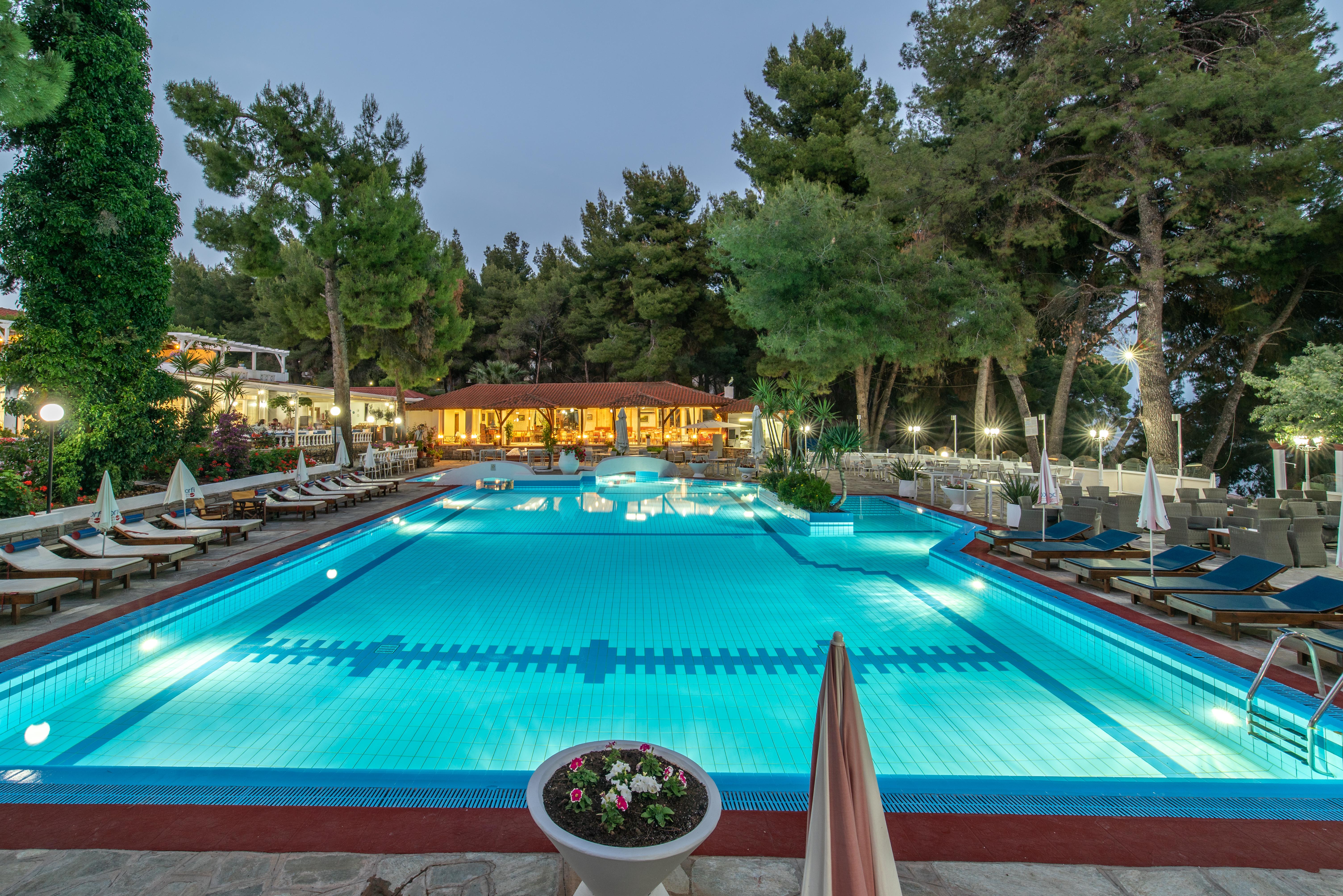 Porfi Beach Hotel Nikiti  Exterior foto